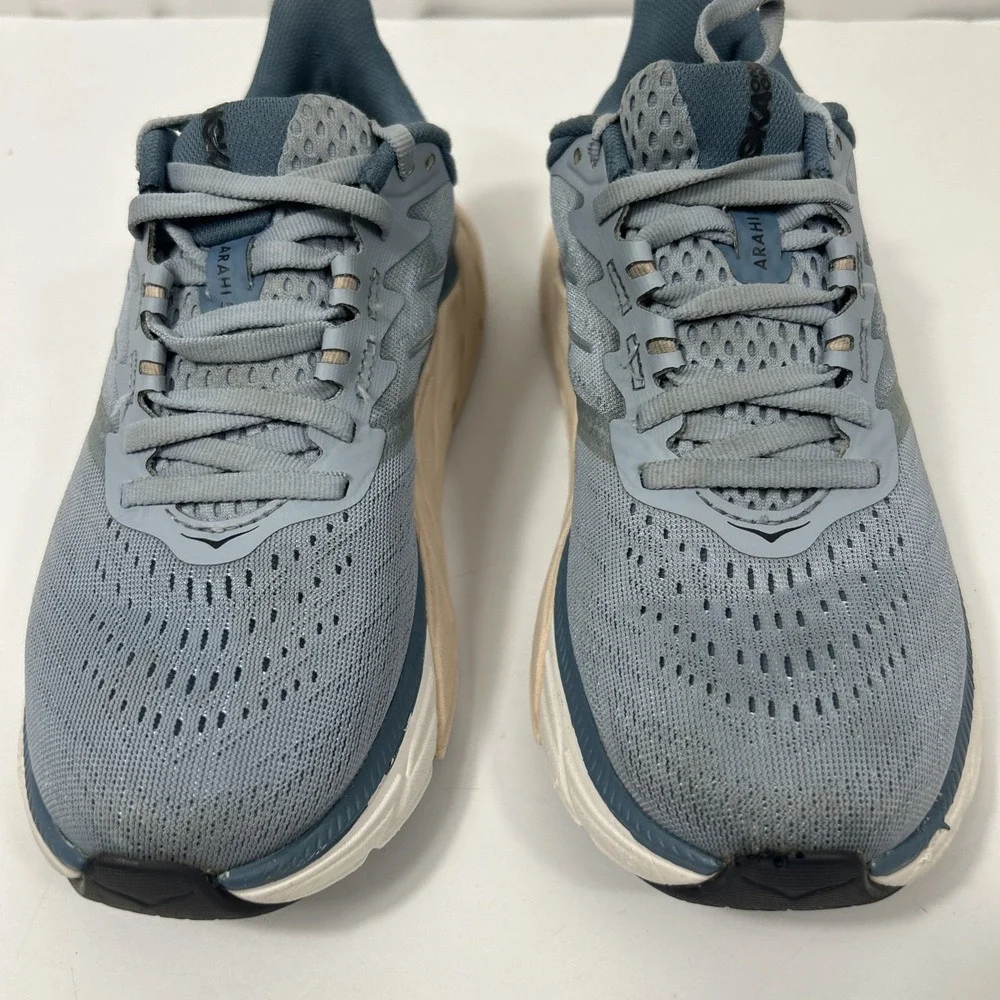 Women's 6.5B HOKA One One Arahi 5 Running Shoes Blue Fog/Provincial Blue